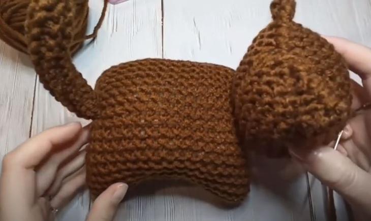 Как легко и быстро связать котика спицами для начинающих