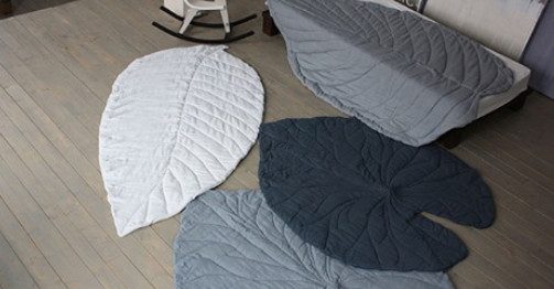 Коврики и пледы в форме листьев