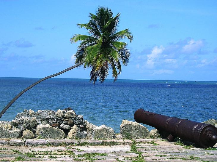 Острова Бразилии: 10 самых красивых и сказочных мест