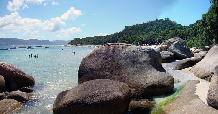 Острова Бразилии: 10 самых красивых и сказочных мест