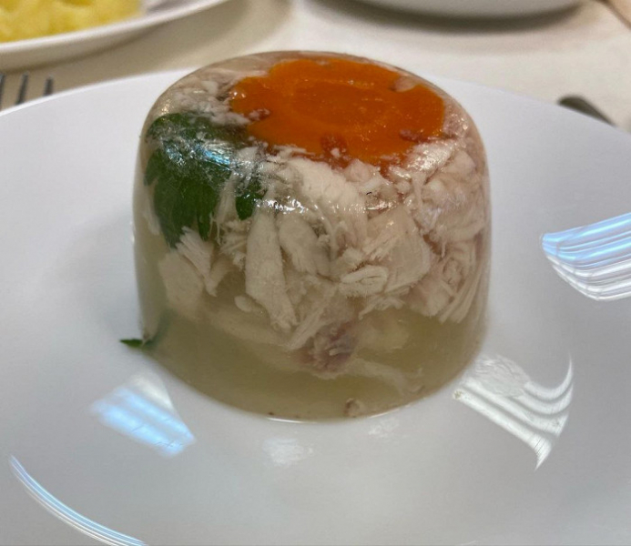 «Порции отмеряют по граммам»: разгромный отзыв о лечении в Калининградской области