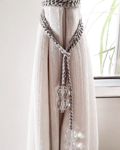 Практичные идеи подхватов для штор