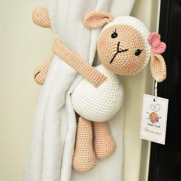 Практичные идеи подхватов для штор