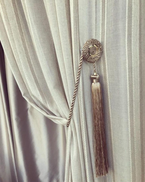 Практичные идеи подхватов для штор