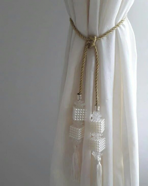 Практичные идеи подхватов для штор