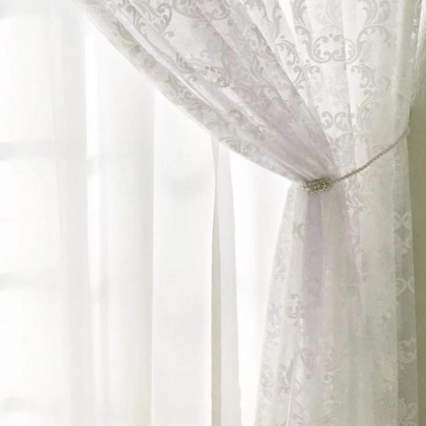 Практичные идеи подхватов для штор