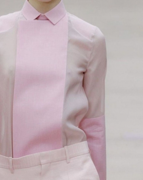 Рубашечные фантазии: акцент на деталях в удачных идеях