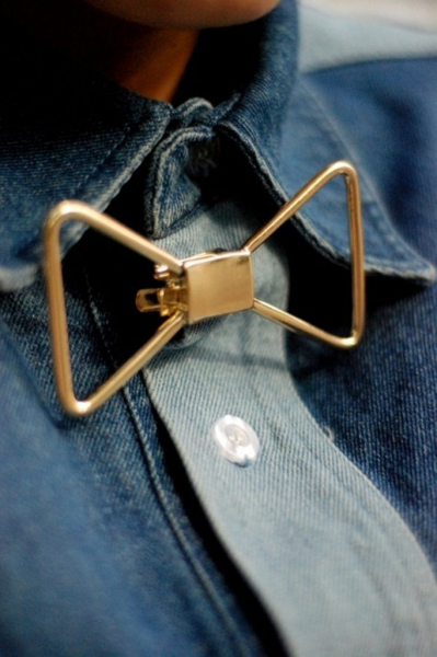 Рубашечные фантазии: акцент на деталях в удачных идеях