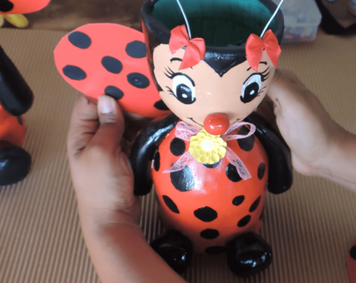 Садовые скульптуры из ничего