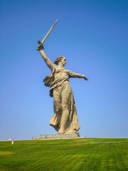 Самые большие статуи в мире