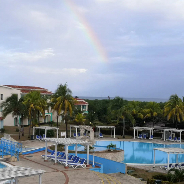 «Впервые вижу, чтобы воду не включили во „все включено“»: отрицательный отзыв о Кубе