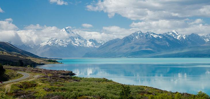 10 потрясающе красивых озер с самым необычным цветом воды