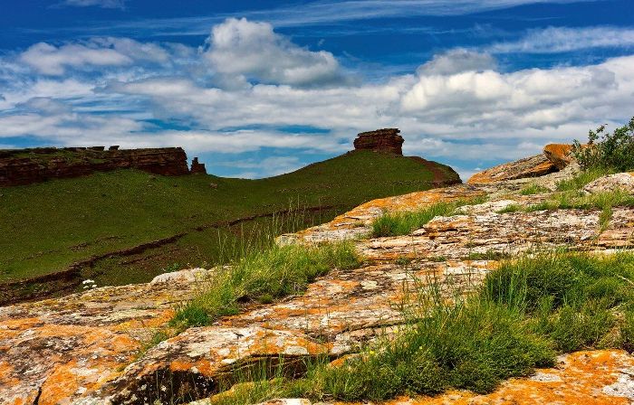 9 загадочных мест России, которые притягивают любителей мистического туризма