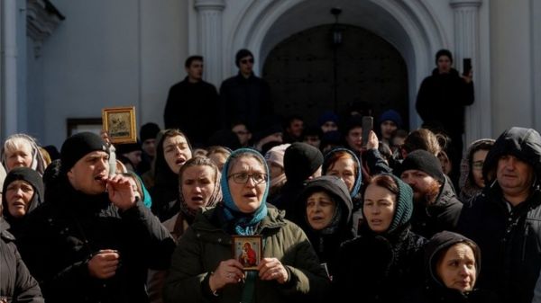 Описать имущество Киево-Печерской лавры не удалось: инспекторов не пустили внутрь