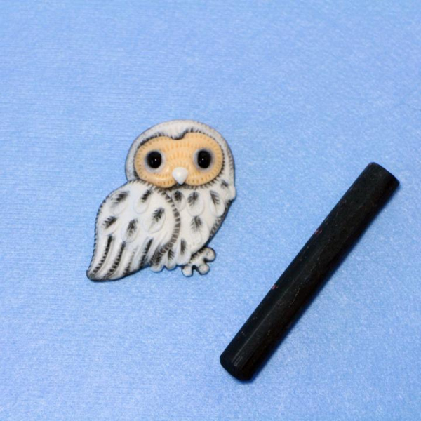 Брошь Cова Букля из полимерной глины