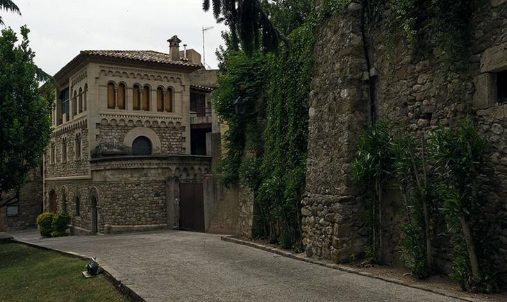 Достопримечательности Бесалу: список, фото и описание