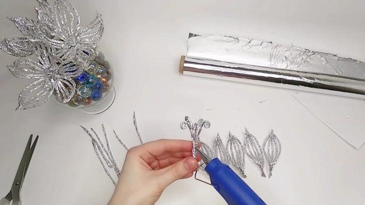 Красивая идея из фольги: декор, который вызывает восторг