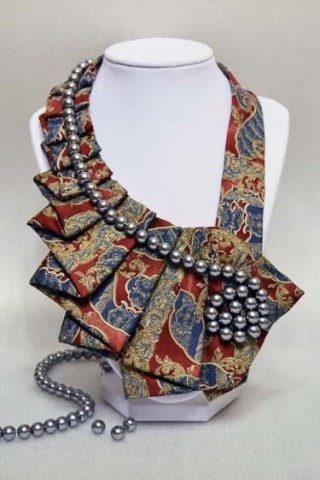 Оригинальное преображение мужских галстуков