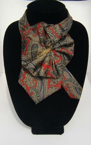 Оригинальное преображение мужских галстуков