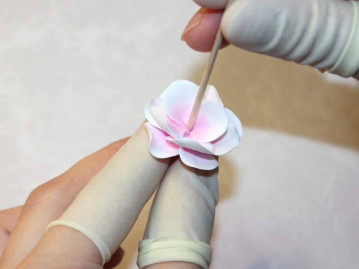 Поделки из глины: как приручить универсальный материал скульпторов