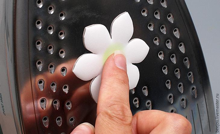 Создаем из фоамирана букет невесты