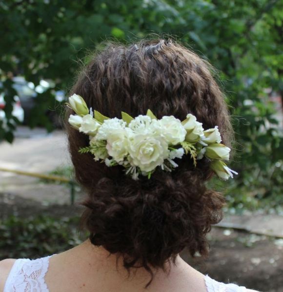 Создаем свадебный гребень с розами