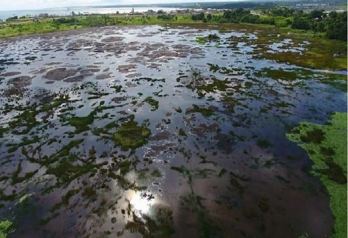 Странности природы. Кипящее, цветное, пятнистое, асфальтовое: самые загадочные озера на планете