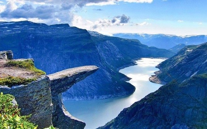 12 самых красивых и удивительных мест в мире