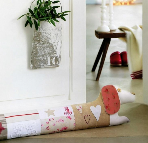 Как сшить своими руками игрушки от сквозняка