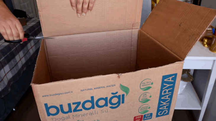 Нужная вещь из обычной коробки