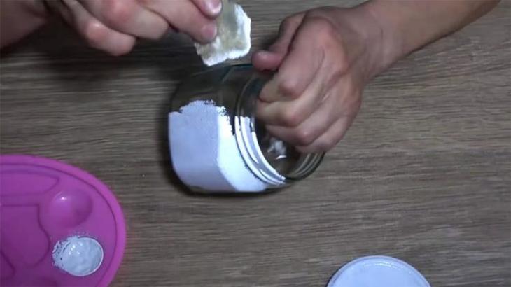 Полезная вещица из обычной банки