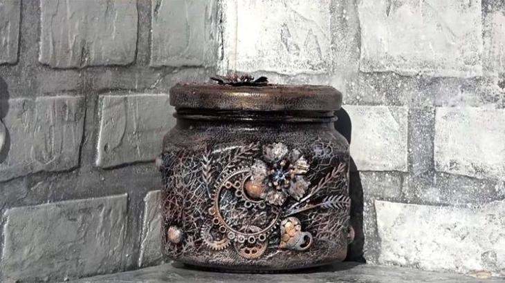 Полезная вещица из обычной банки