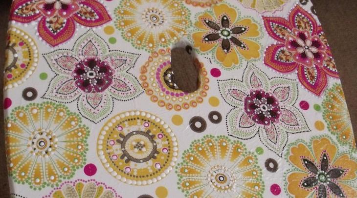 Декупаж табурета — правильная техника выполнения