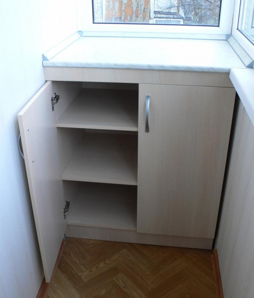 Как просто сделать тумбу для балкона самому