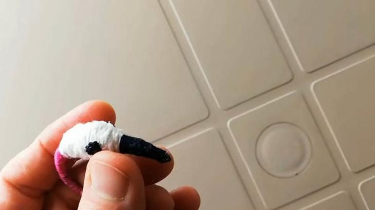 Необычная идея использования старых детских колготок