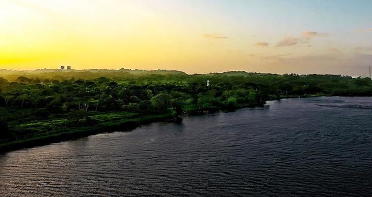 Отдых на воде: 10 самых впечатляющих водных чудес со всего мира