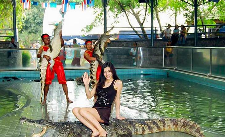 Сад миллионолетних камней в Паттайе