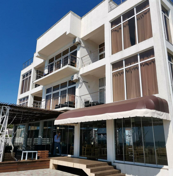 «Все мошенники знают, что останутся безнаказанными»: отзыв об Абхазии в межсезонье