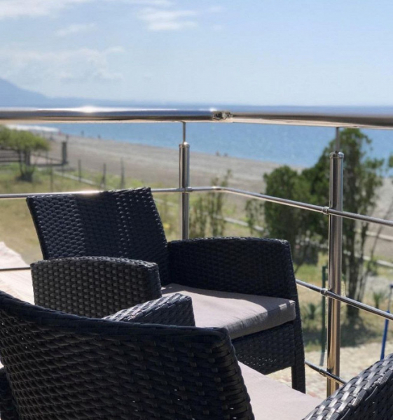 «Все мошенники знают, что останутся безнаказанными»: отзыв об Абхазии в межсезонье