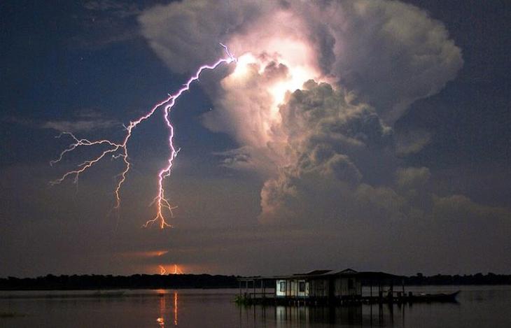 10 явлений природы, которые прежде считались магическими