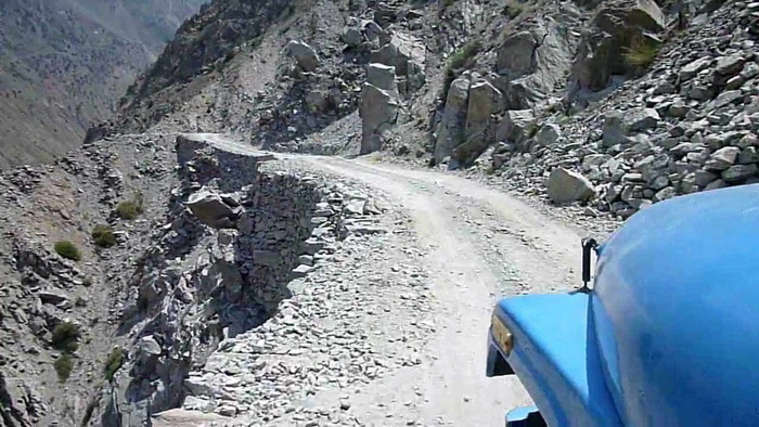 10 самых опасных в мире дорог