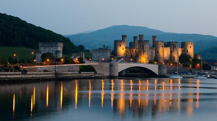 20 самых красивых замков Европы