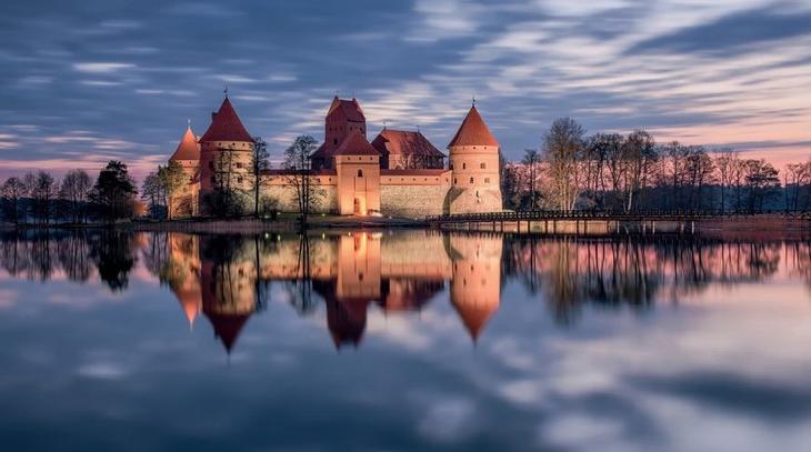 20 самых красивых замков Европы