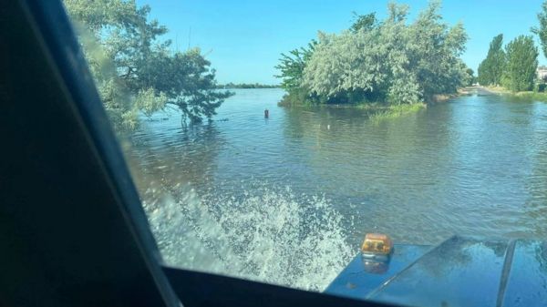 Каховская ГЭС разрушена, Украина обвинила в подрыве станции Россию. Что известно на данный момент