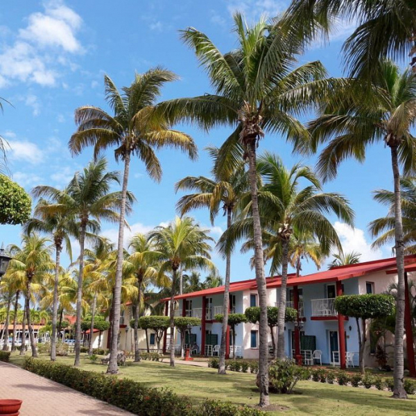 «Дружный и пьяный интернационал»: отзыв о крутом отдыхе на Кубе