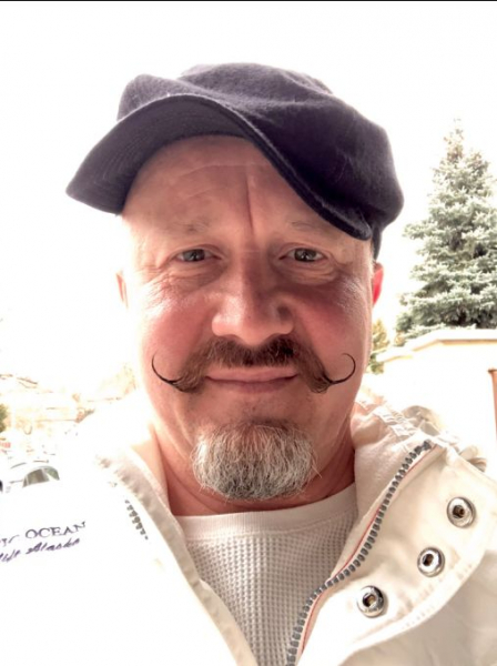 И вот вернулся я из Чехии в Москву.