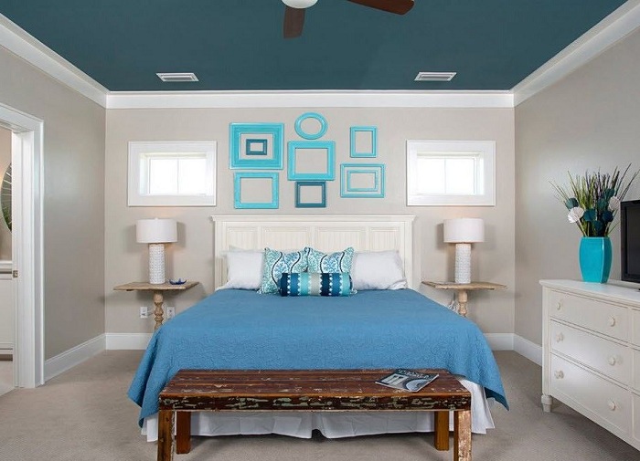 Идеи оформления стен рамками, которые преобразят интерьер