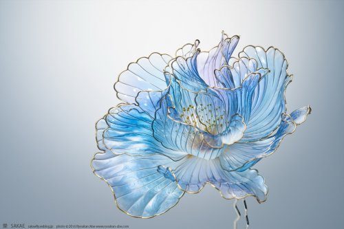 Изящные украшения для волос