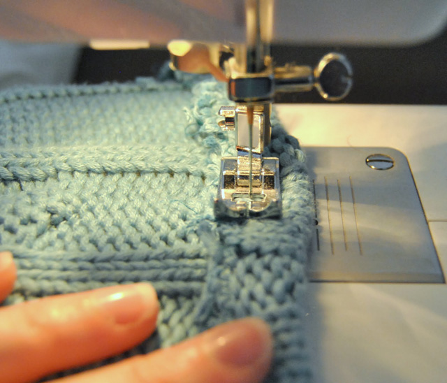 Как сшить снуд из трикотажной кофты