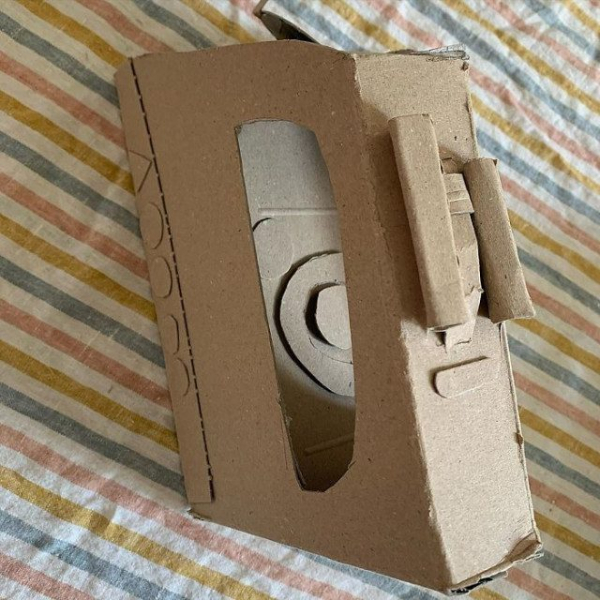 Классные игрушки из картона